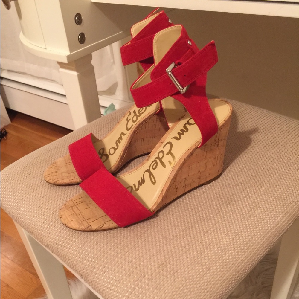 Sam Edelman New Red Wedge